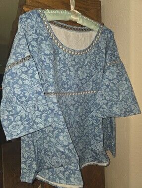Western Treads Blue Floral Lace-Trim Women’s Blouse